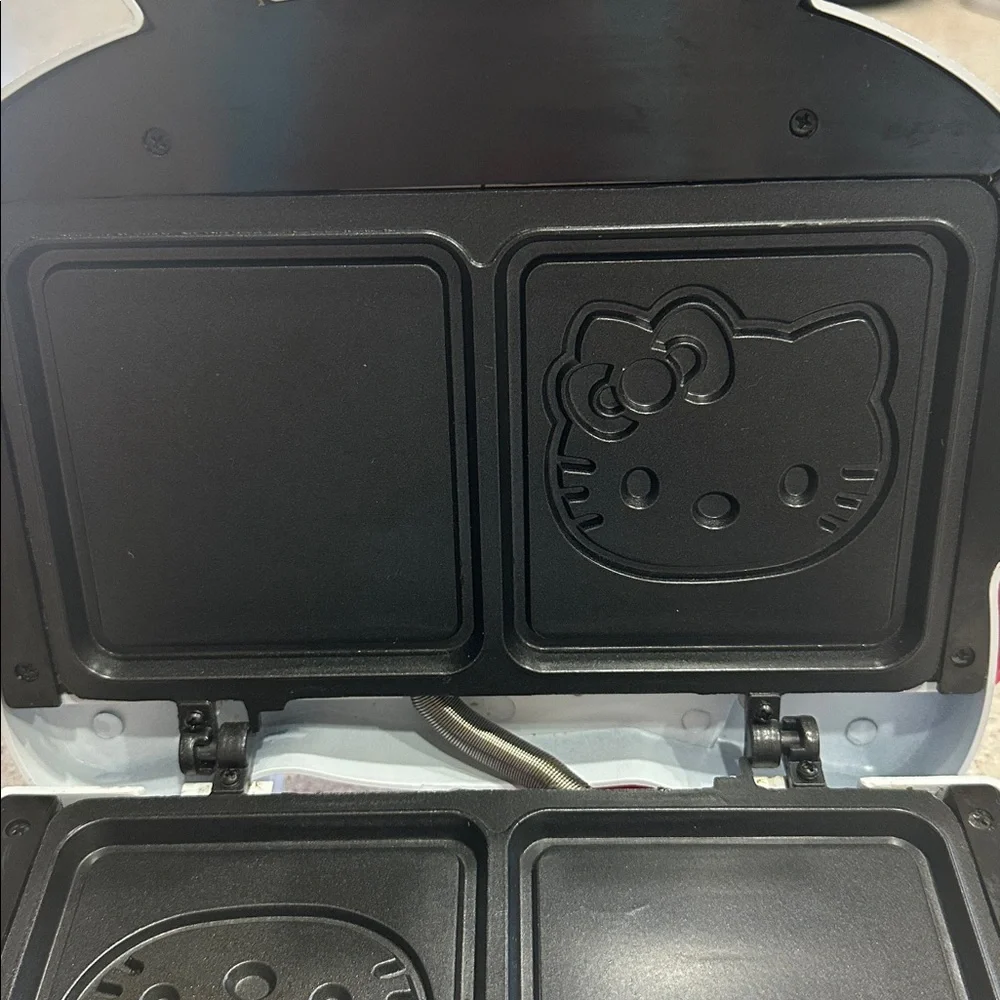 Hello Kitty Panini Sandwich Maker - Waffle ?